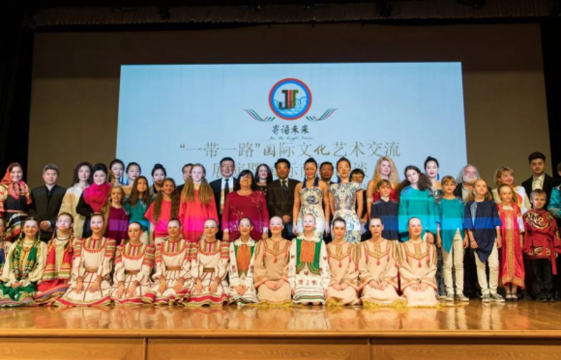 商务会议服务趋势解读：打造高效沟通的桥梁